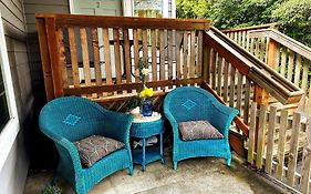 Sea Glass Inn